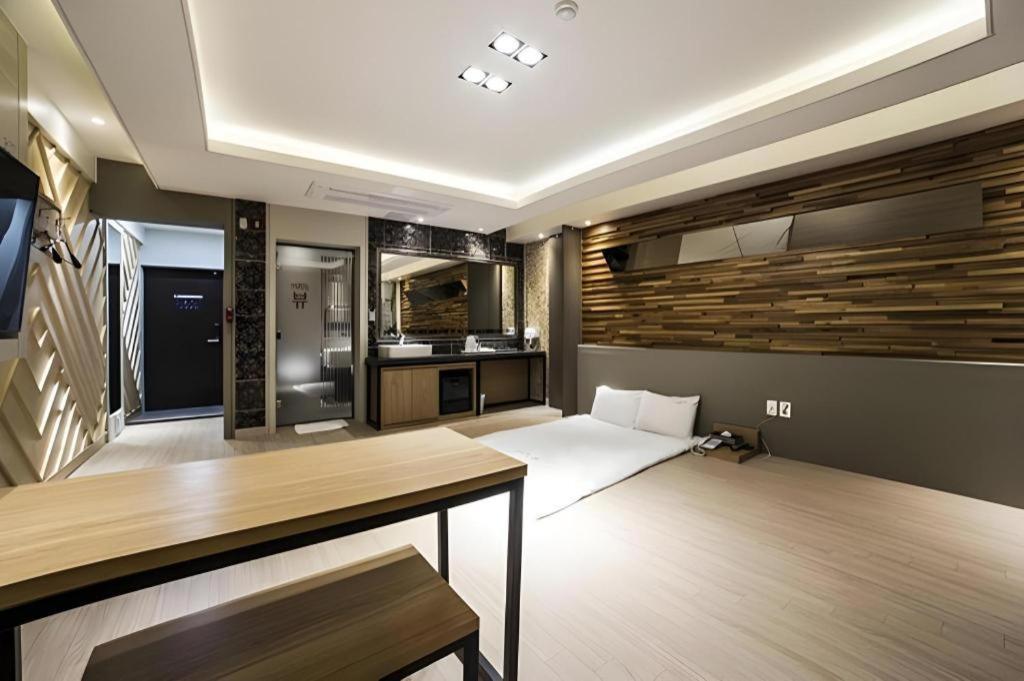 Pohang Hotel View Exterior photo