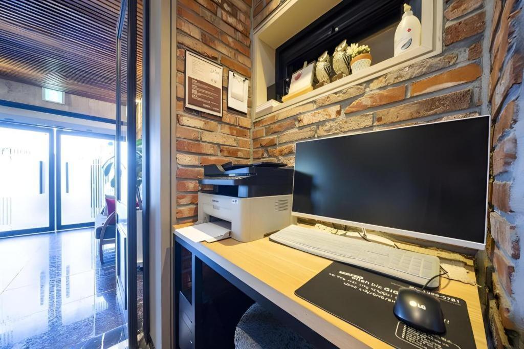 Pohang Hotel View Exterior photo
