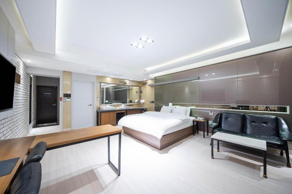 Pohang Hotel View Exterior photo